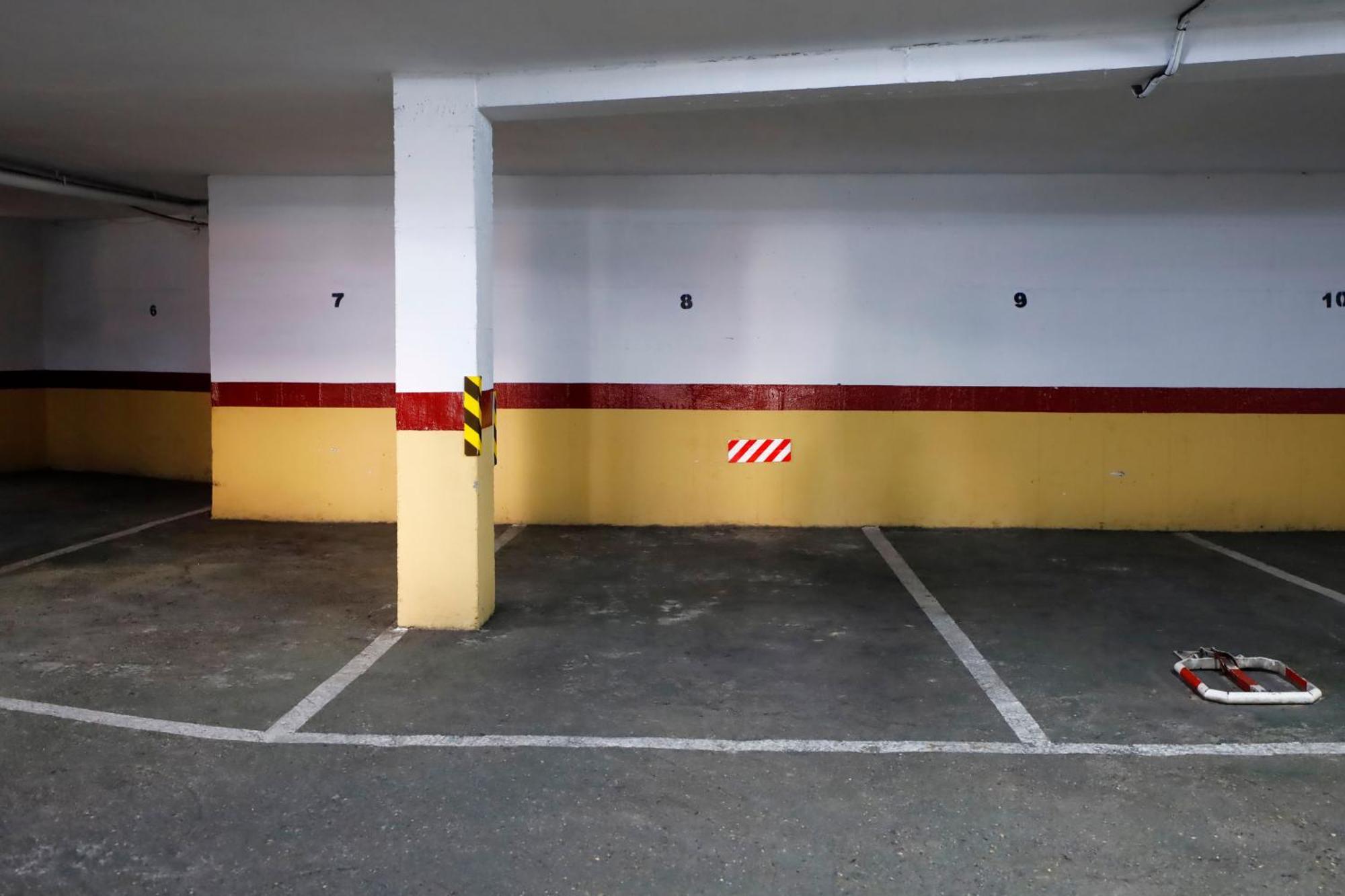 R & T Cordoba Center Apartamentos - Parking Ngoại thất bức ảnh