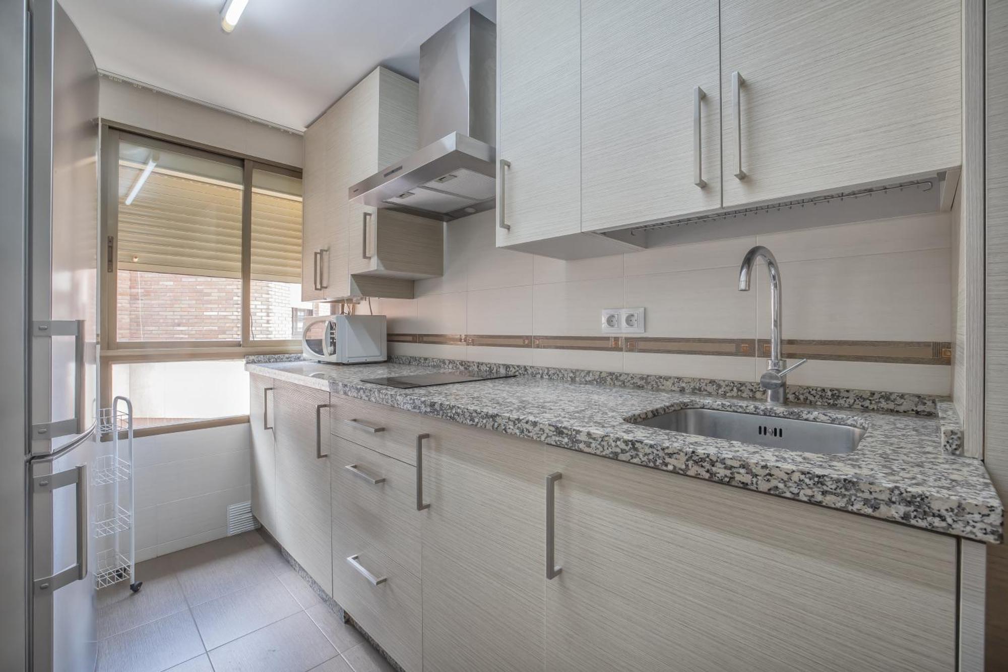 R & T Cordoba Center Apartamentos - Parking Ngoại thất bức ảnh