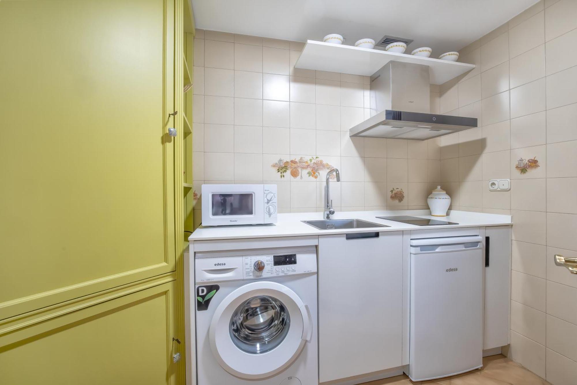 R & T Cordoba Center Apartamentos - Parking Ngoại thất bức ảnh