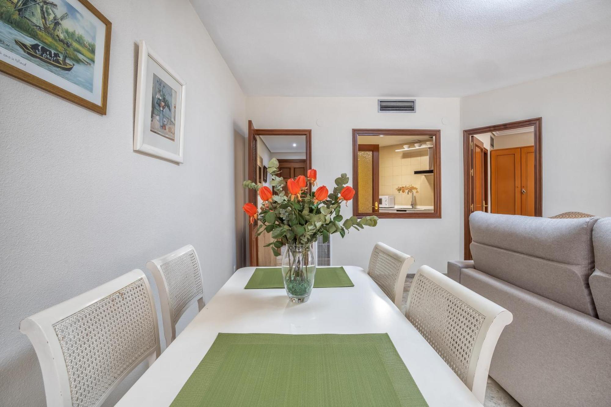 R & T Cordoba Center Apartamentos - Parking Ngoại thất bức ảnh