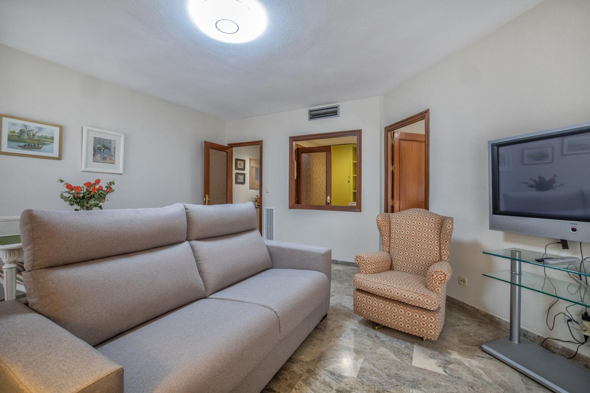 R & T Cordoba Center Apartamentos - Parking Ngoại thất bức ảnh